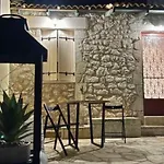 Tatil Evi Alekos Cozy Stone 2br Karya Center *