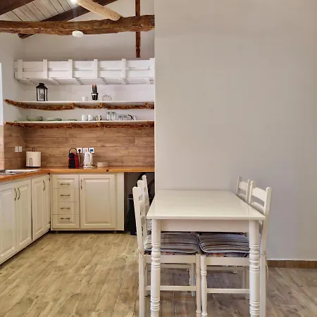 Tatil Evi Alekos Cozy Stone 2br Karya Center Kariá