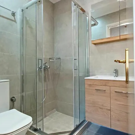 Holiday home Alekos Stone 2 Bedroom Home Near City-Center Karya *