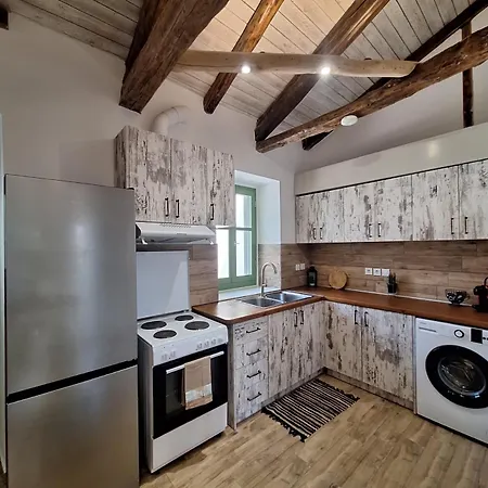 Alekos Cozy Stone 2br Karya Center * Kariá
